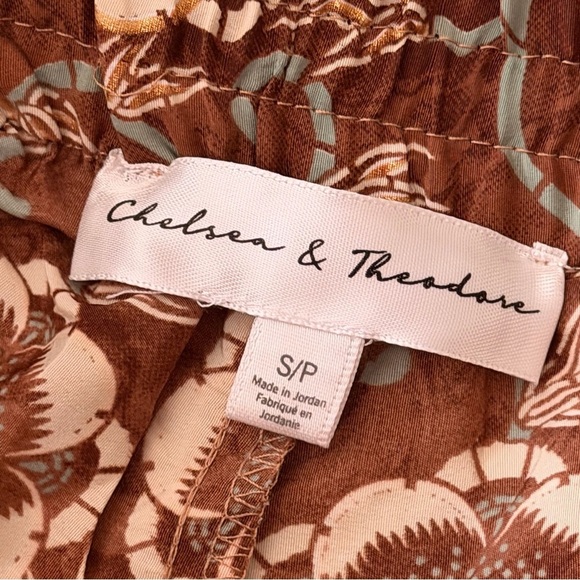 Chelsea & Theodore Wide Leg Brown Floral Pants Size S - Picture 6 of 10
